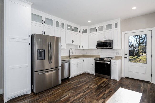 Foto del edificio - 10 Cottage Ct