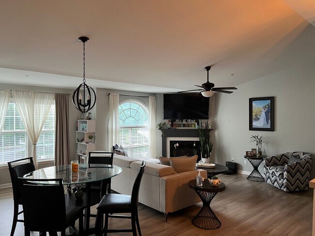 Foto del edificio - Updated 2-Bedroom Condo in Winston-Salem