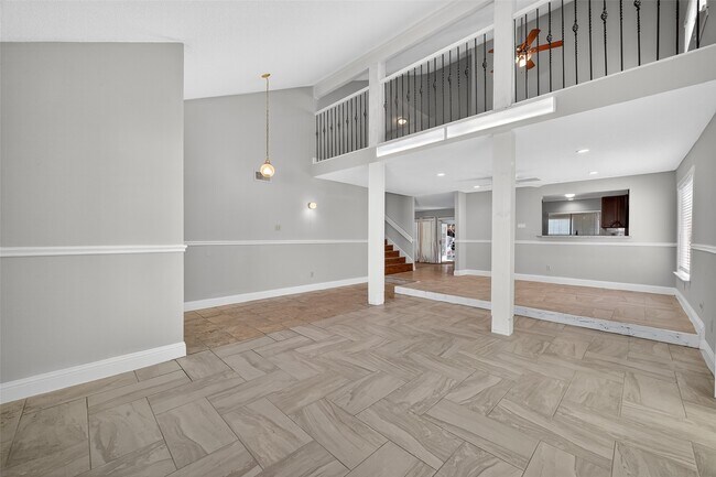 Foto del edificio - 7711 Del Glen Ln