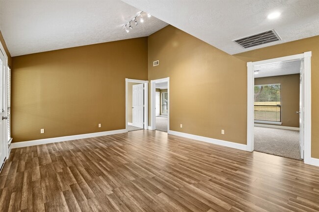 Foto del edificio - 38210 Green Willow St