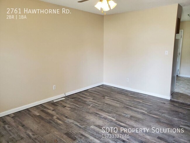 Building Photo - 2BD/1BA Pet-Friendly Duplex by Arena Park
