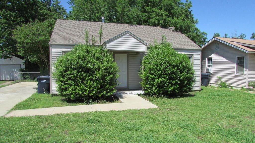 Primary Photo - 1329 NW 95th St