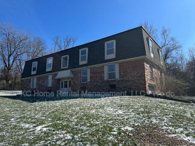 Foto del edificio - 8725 Countryshire Ln