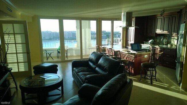 Foto del edificio - 2 br, 2 bath House - 500 S Ocean Blvd Apt ...