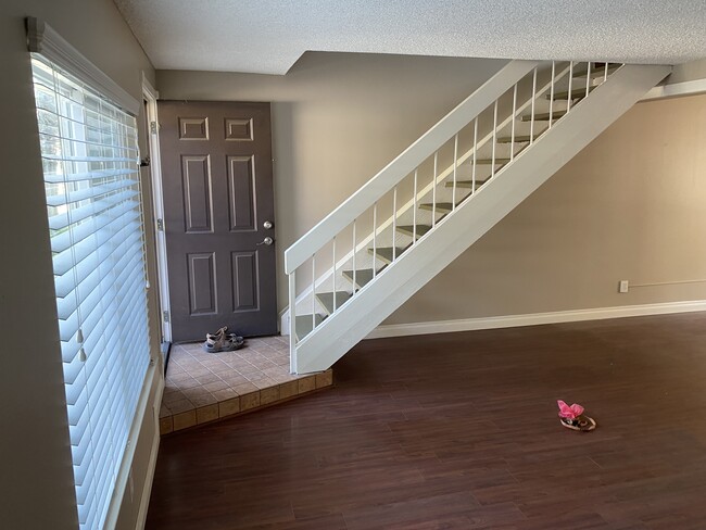 Foto del edificio - 1445 1st St