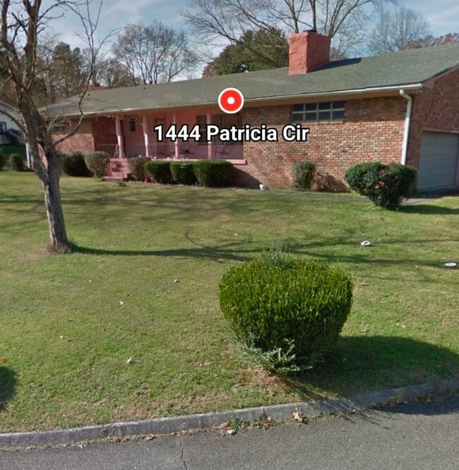 Foto del edificio - 1444 Patricia Cir