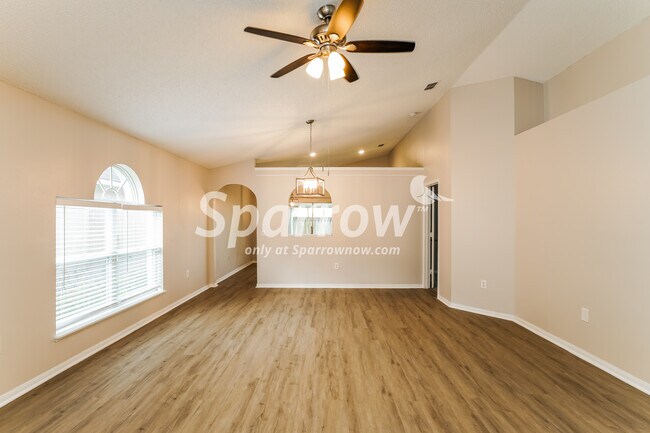 Foto del edificio - 12908 Odyssey Lake Way