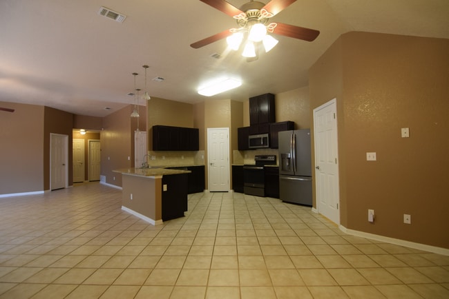Building Photo - 5900 Sulfur Spring Dr