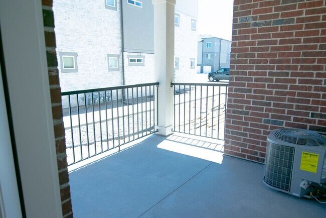Building Photo - Brand New Community! Located in the city o...