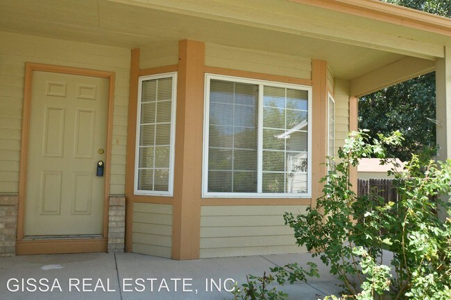 Building Photo - 4 br, 3.5 bath House - 1437 Heidi Lane