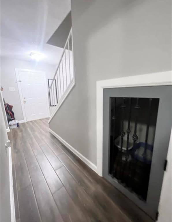 Building Photo - 2112 Greenbriar Colony Dr