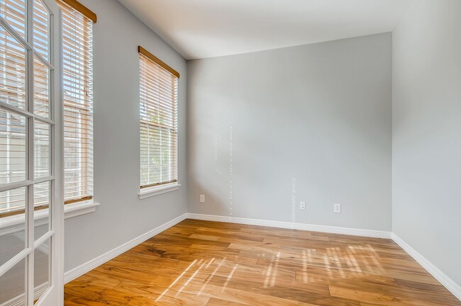 Building Photo - 22165 E Euclid Dr