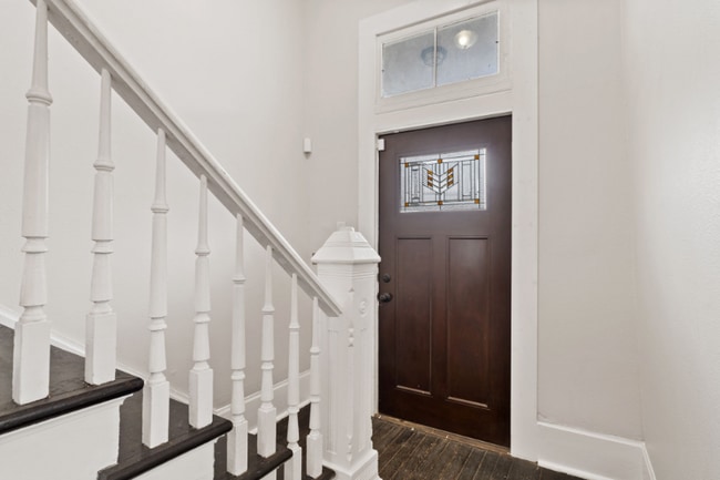 Foto del edificio - 620 N Flores St