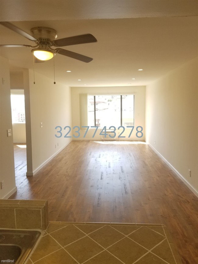 Foto del edificio - 1 br, 1 bath  - 852 N Bunker Hill Ave