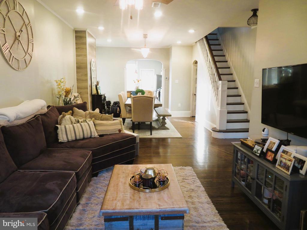 Foto principal - 5206 Ridge Ave