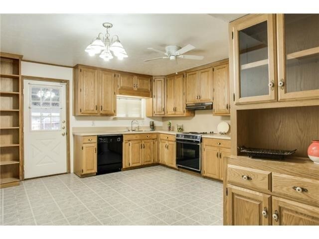 Building Photo - 305 Thistle Dr