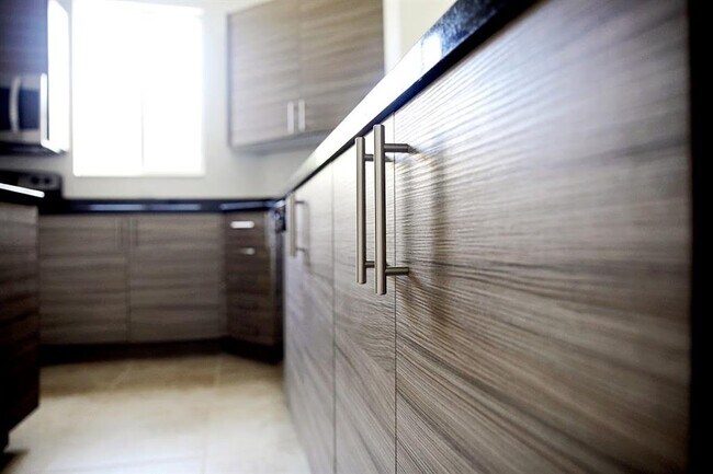 Foto del edificio - 2844 SW 81st Terrace