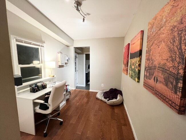 2nd Bedroom - Den - 3415 Hickory Ave