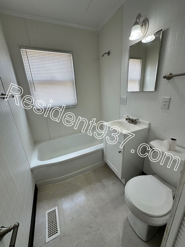 Foto del edificio - 2 Bed 1 Bath