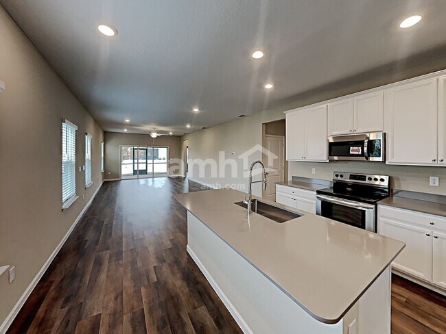 Foto del edificio - 179 Spruce Pt