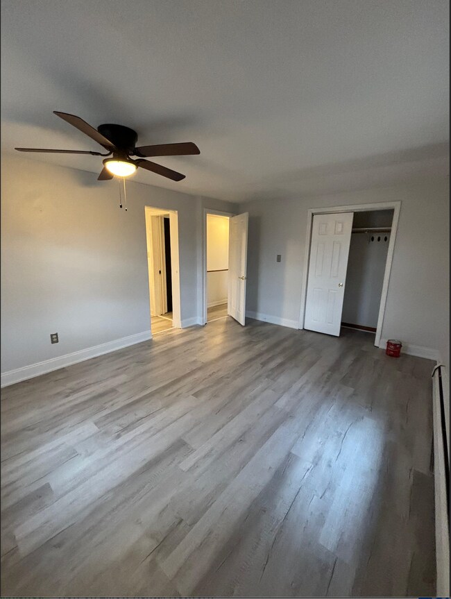 Foto del edificio - 141 E High St