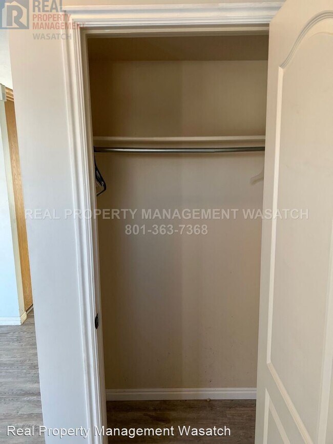 Foto del edificio - 4 br, 2 bath House - 4551 W 6015 S