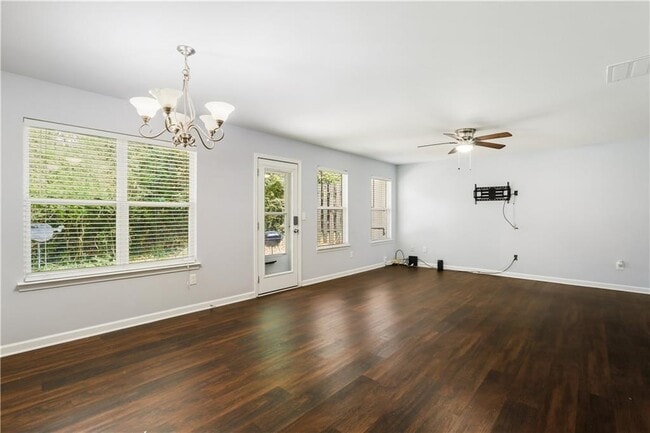 Building Photo - 1221 Rockfield Cir