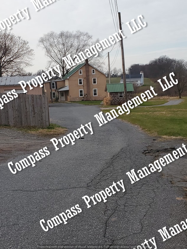Primary Photo - 1237 Reading Rd