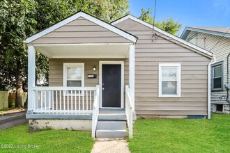 Building Photo - 4144 Sunset Ave