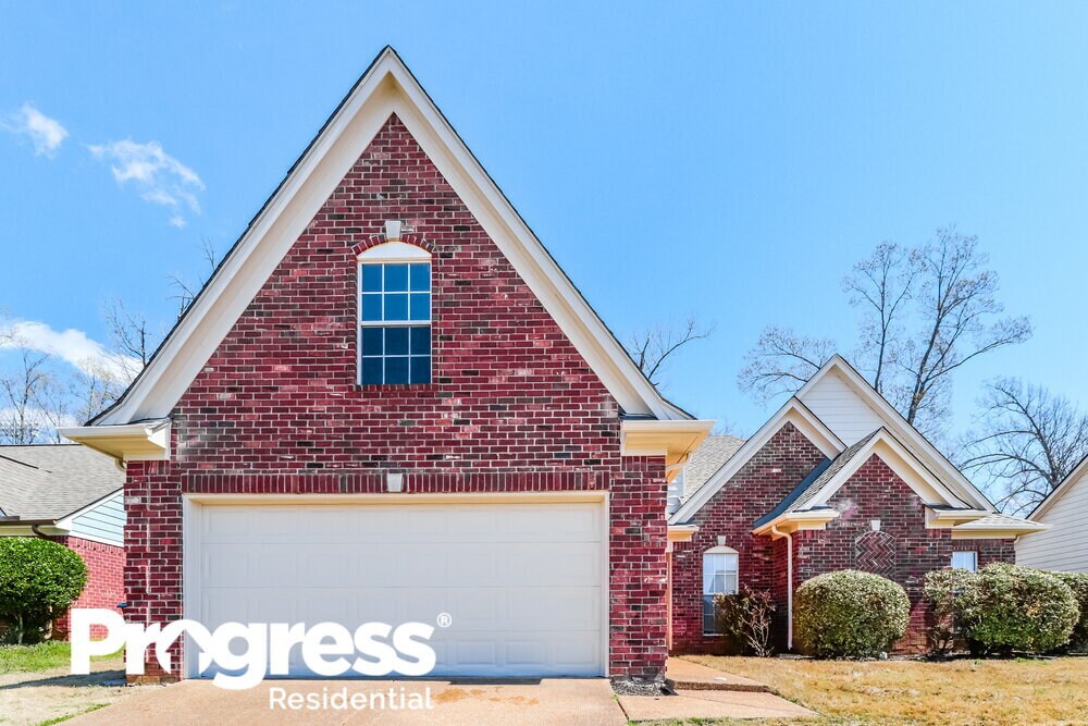 Primary Photo - 5370 Mahogany Ridge Dr