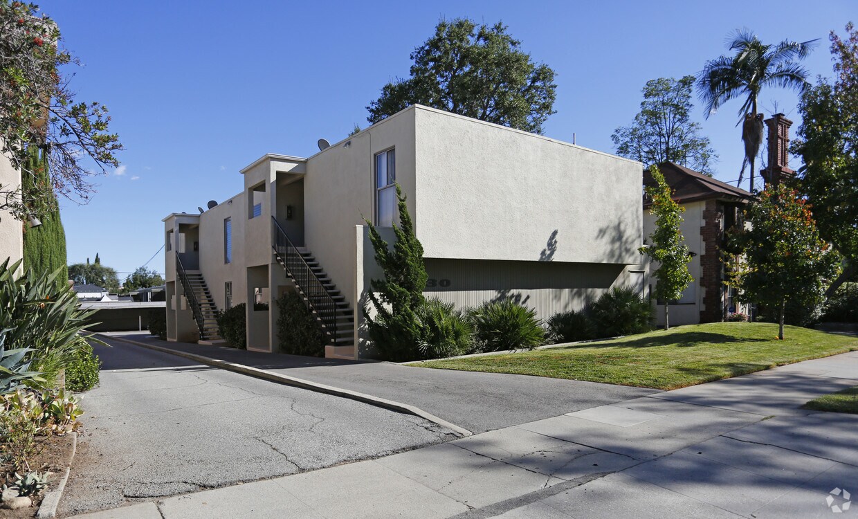 Primary Photo - 530 S Euclid Ave