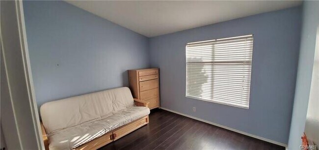 Foto del edificio - 28431 Seco Canyon Rd