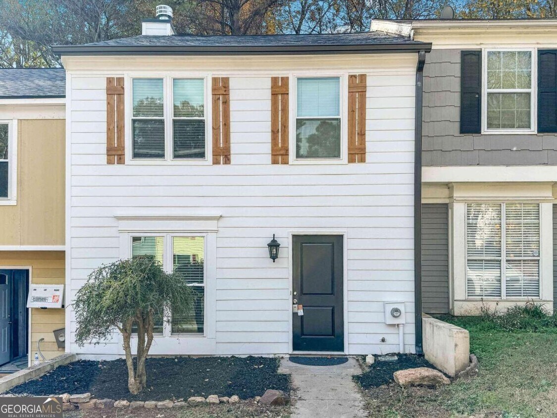 3575 Kennesaw Station Dr, Kennesaw, GA 30144 Townhome Rentals in