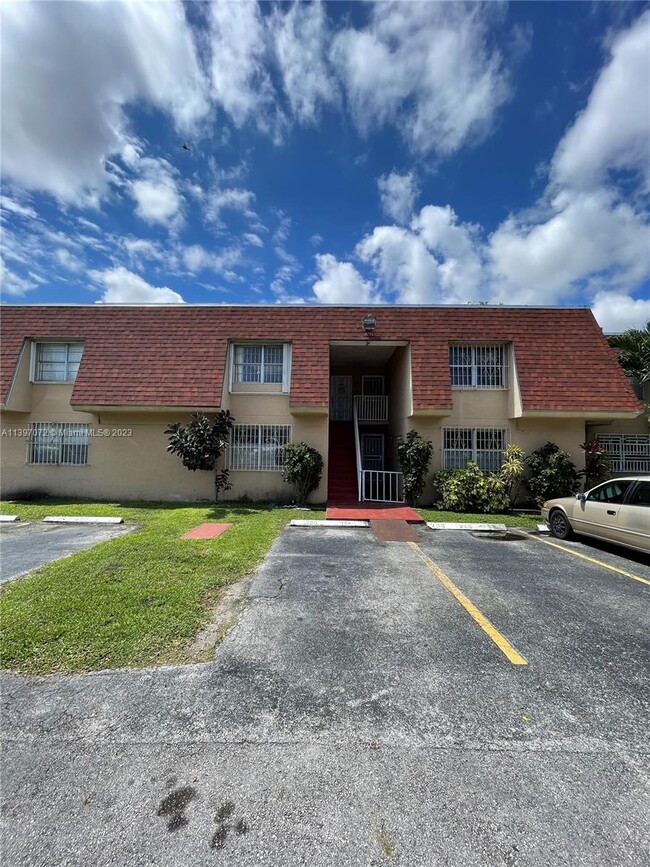 Building Photo - 200 NW 107th Ave