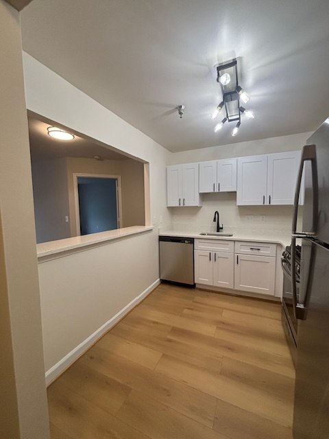 Foto del edificio - 1160 N Quincy St