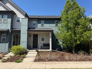 Building Photo - 8087 E 53rd Dr