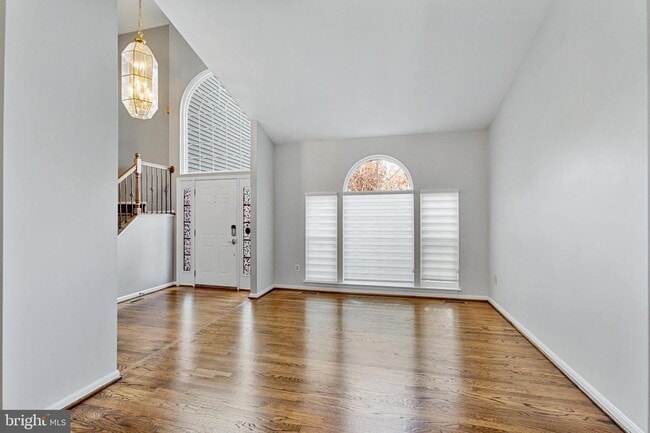 Building Photo - 44141 Merrywood Ct