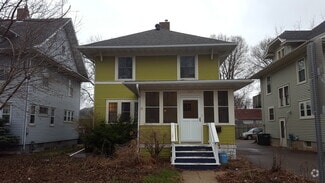 Building Photo - 1005 1st St SW