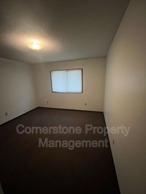Foto del edificio - 846 12th Ave