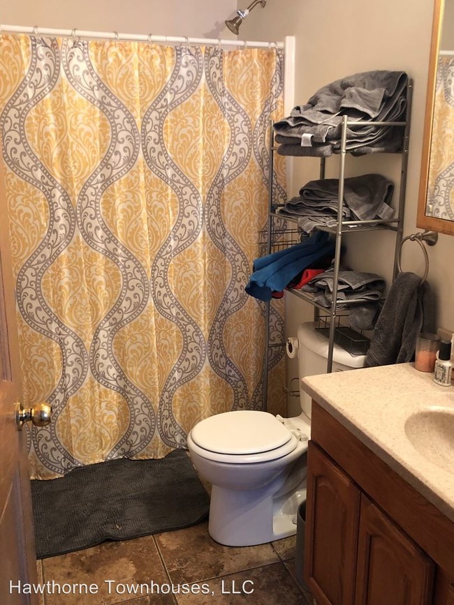 Foto del edificio - 3 br, 2 bath House - 2219 West 6th St.