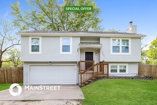Building Photo - 15504 Vicie Ave