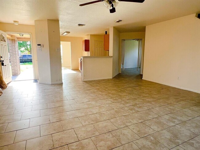 Building Photo - 20710 Fox Hound Ln