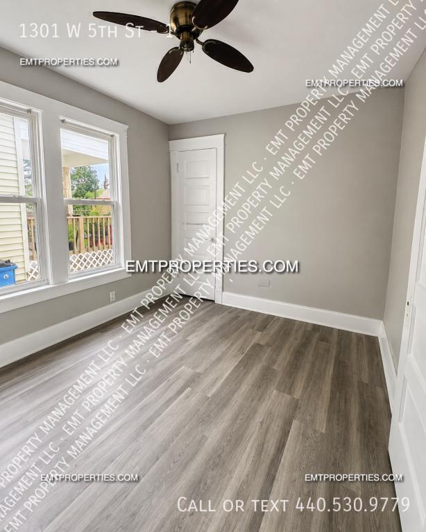 Foto del edificio - 1301 W 5th St