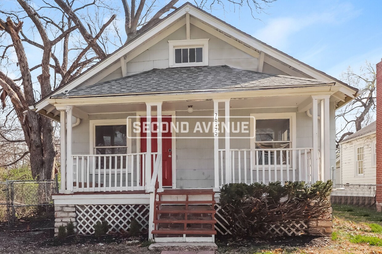 Foto principal - 7945 Euclid Ave
