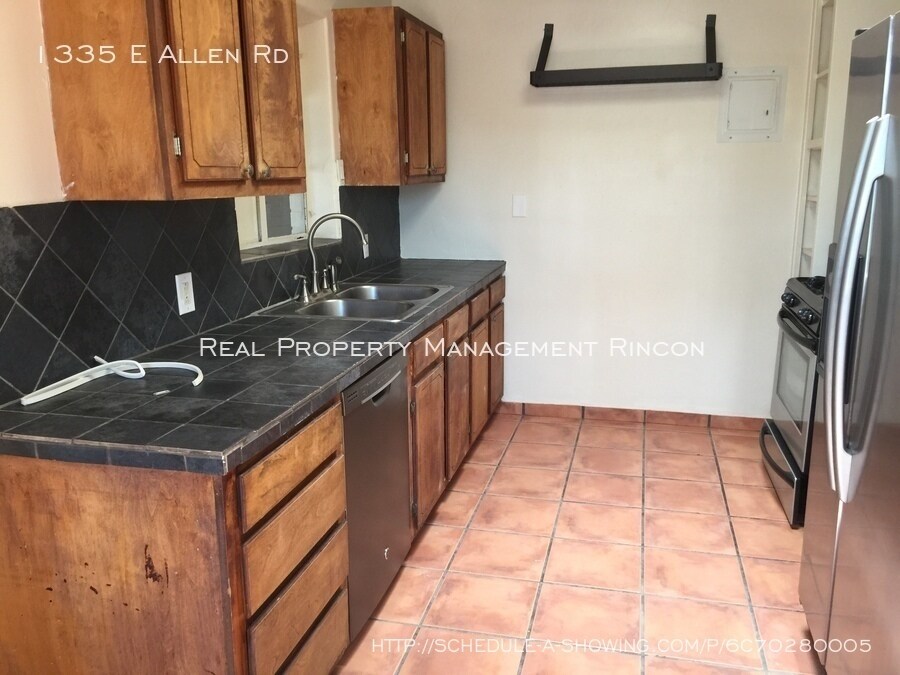 Foto principal - 1335 E Allen Rd
