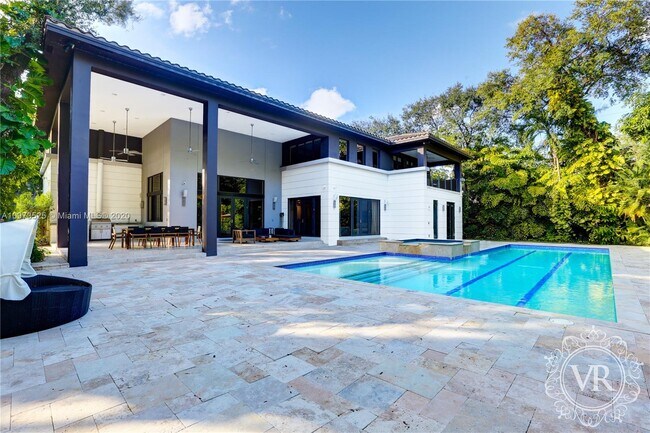 Foto del edificio - 19001 NE 21st Ave