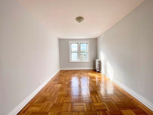 Primary Photo - 1 bedroom in BRONX NY 10463