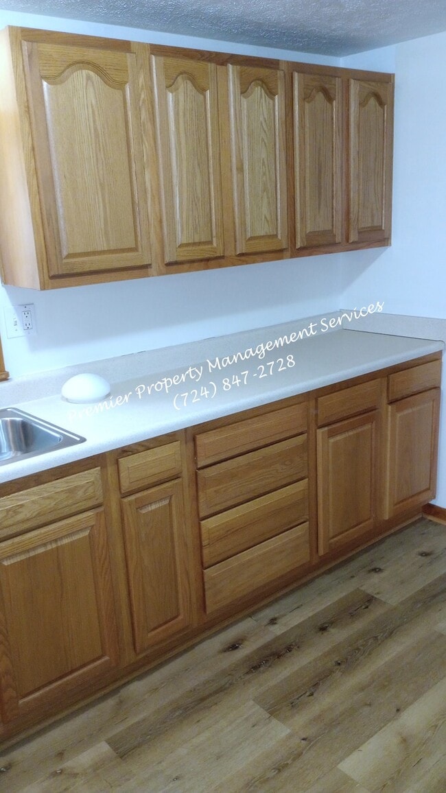 Foto del edificio - 1650 Brighton Rd