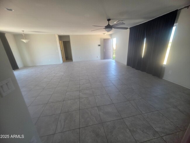 Foto del edificio - 952 S 305th Ave