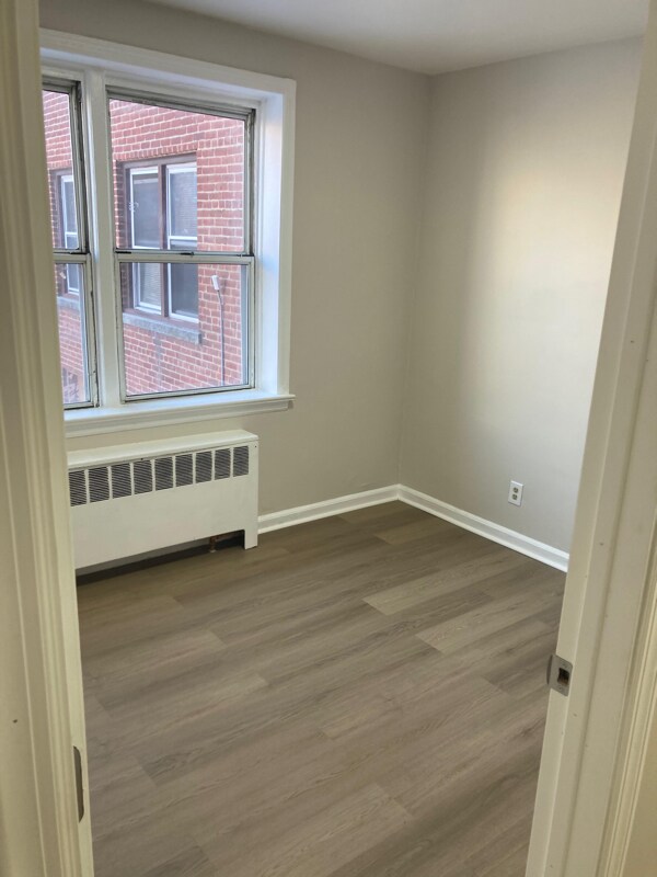 Foto del edificio - 44 Irving St